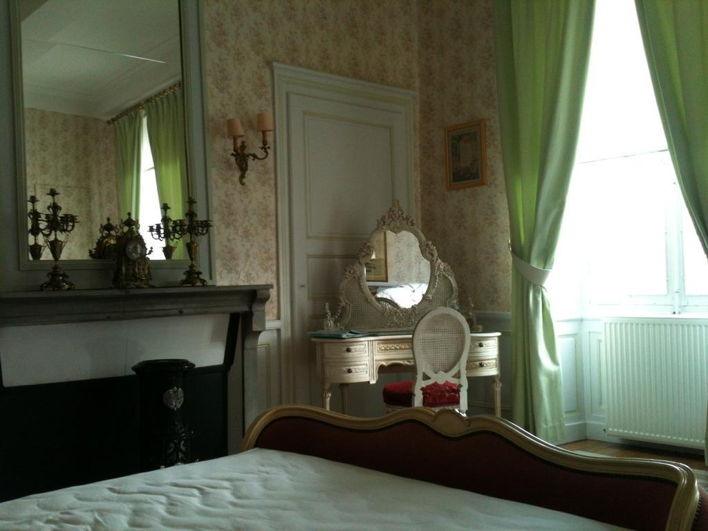 Le Chateau De Prauthoy