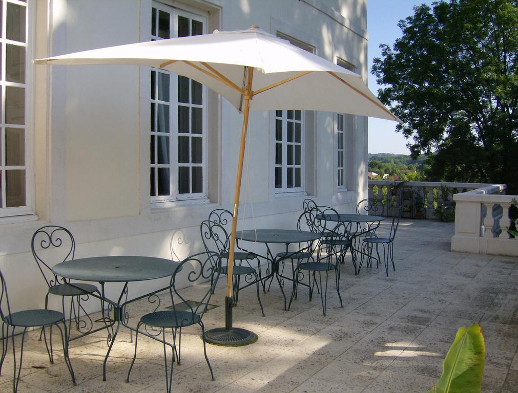 Le Chateau De Prauthoy