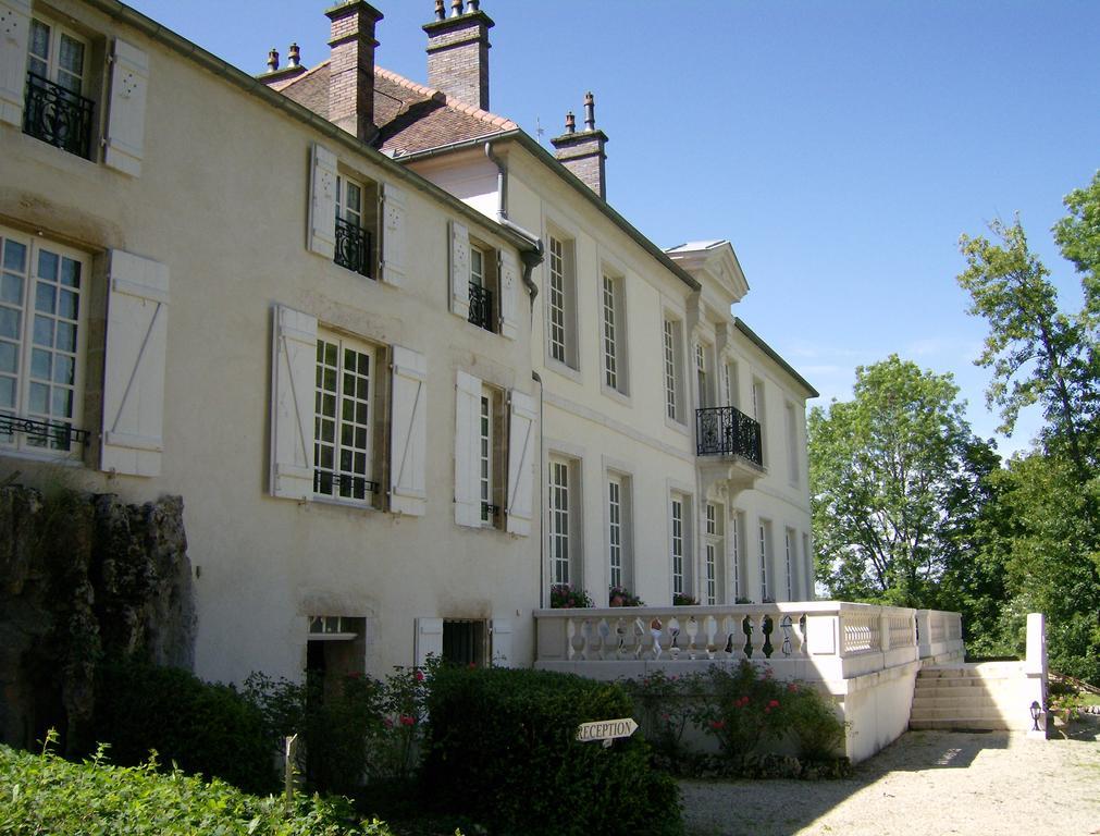 Bed & Breakfast Le Chateau De Prauthoy