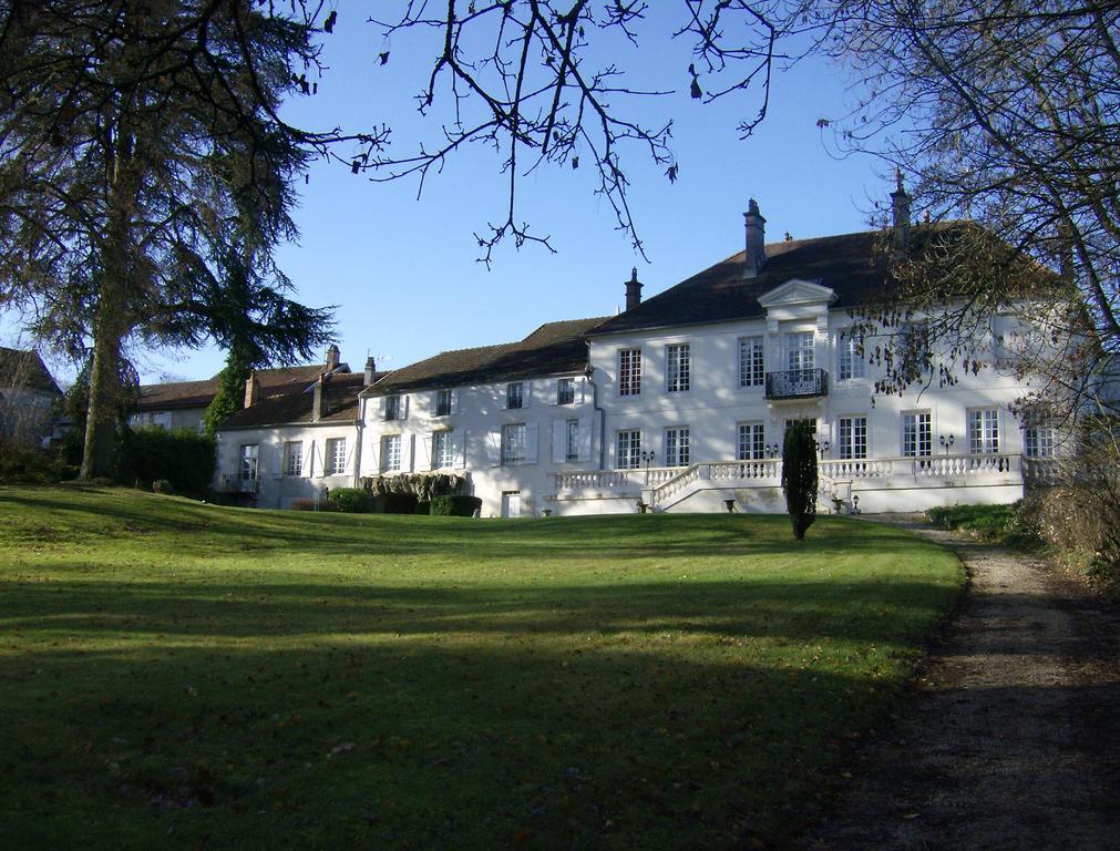 Bed & Breakfast Le Chateau De Prauthoy